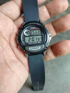 CASIO DIGITAL WATCH MODEL W-87H
