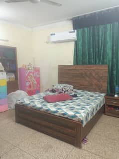 Seprate Gate With Car Parking Near Link Road Merto Cash & Carry