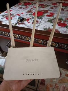 tenda wifi router triple antena