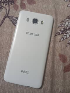 Samsung j7