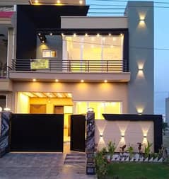 5 Marla Lower Portion For Rent in Wapda Town Lahore.