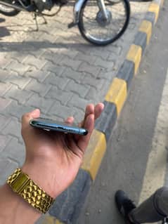 Iphone 11 pro max factory unlock