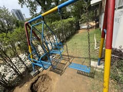 Lawn swing (Contact only on WhatsApp)