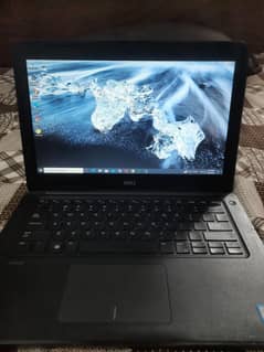 Dell Latitude corei3 467gb