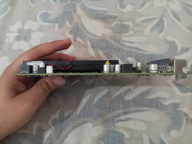1gb Ddr5 128bit Graphics Card For Sale 6