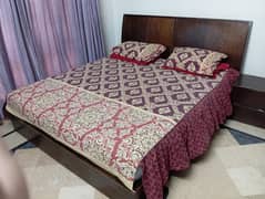 king bed