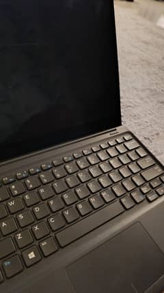 Dell Latitude (2-in-1) Core i7 (7th Gen) with 2K Display