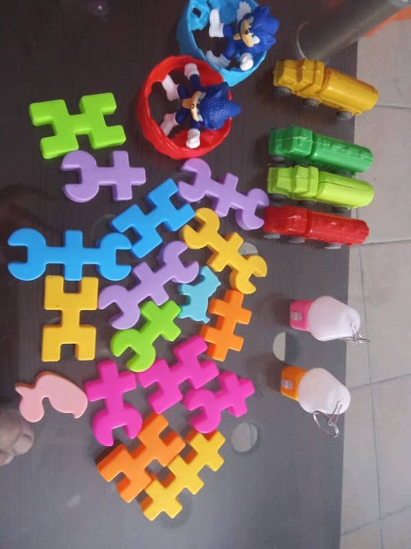 Multiple Toys Stuff 9