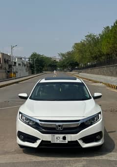 Honda Civic Oriel 1.8 i-VTEC CVT