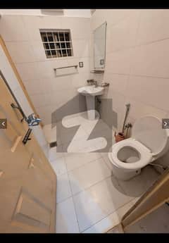7 Marla Ground floor for rent in I-11 Islamabad
