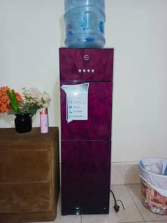 PEL Water Dispenser