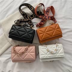 Simple Casual Handbag Fashion New Vintage Distinctive Wide Shoulder. . .