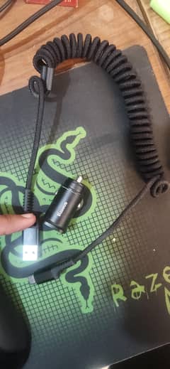 Baseus car charger and braided type A to Type C wire