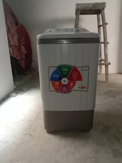 super Asia spin dryer in 100% condition for sale
