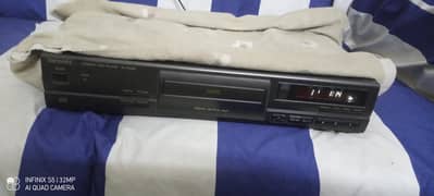 TECHNICS DISC PLAYER