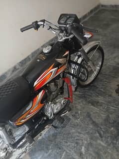 Honda 125, model 2022, just like new