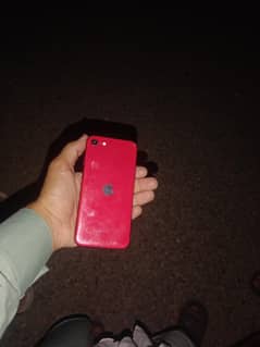 iphone se 2020 water packed