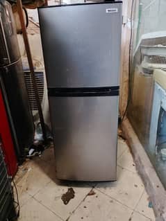 Orient refrigerator for sale in good condition