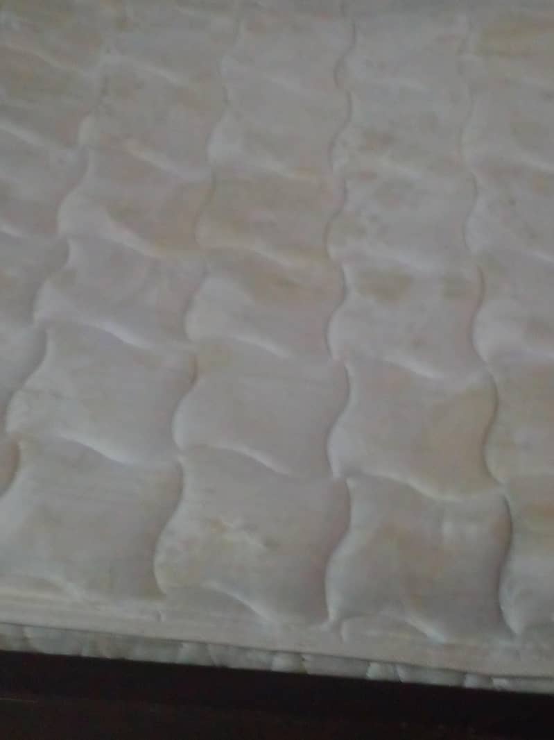 King/Double size bed set with side and dressing tables 5