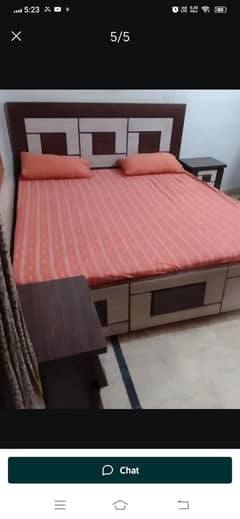 king bed