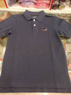 tshirts available medium 6sai 7 years gulberg 3 lahore