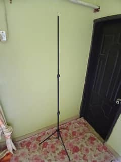 Tripod