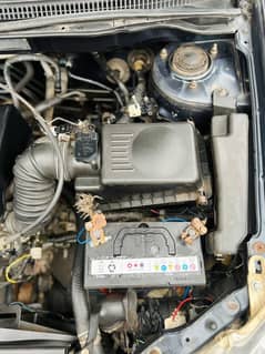 SE Saloon 1.6
