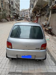 Daihatsu Cuore 2011