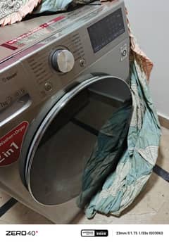 AUTOMATIC FRONT LOAD WASHER AND DRYER COMBO