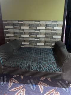 2 Seater Sethi pair
