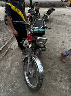 Yamaha junoon 100cc sale and exchange all documents clear