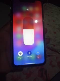 iphone XR used 10 by 9 condition