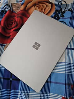 Surface Laptop one (8×256] i5 7th gen