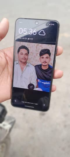 Google pixel 8