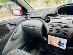 Toyota Vitz 2002
