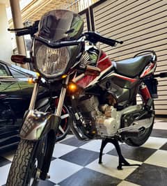 HONDA CB125F