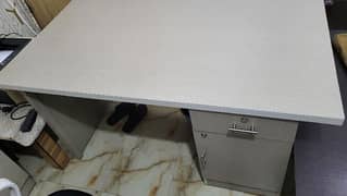 office Table and side Table