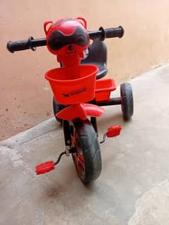Tri