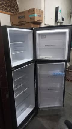 i am selling haier Refrigerator