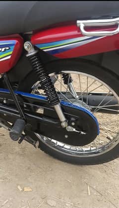 Honda CD 70 2024