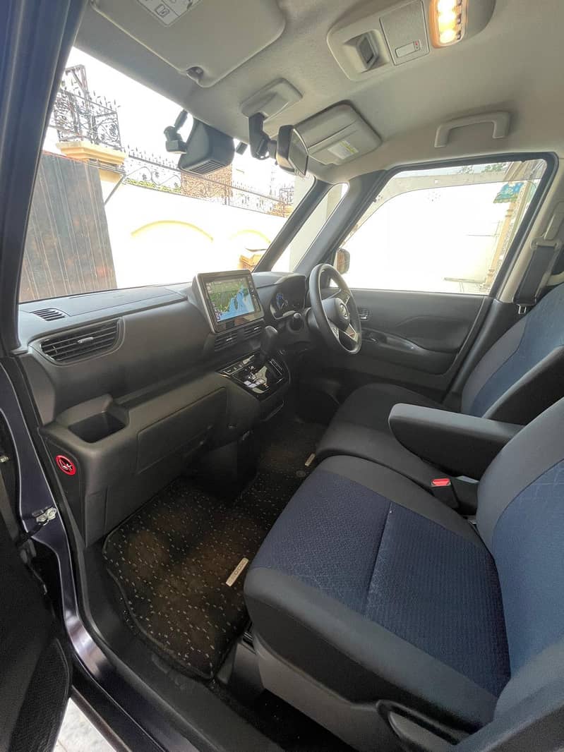 nisaan is highly comfortable condition like new With all new features 8