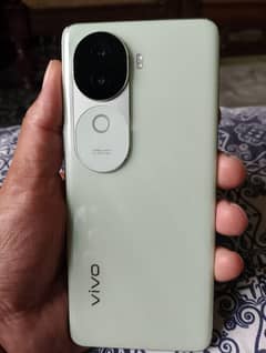 Vivo v40e (8Gb-256Gb)