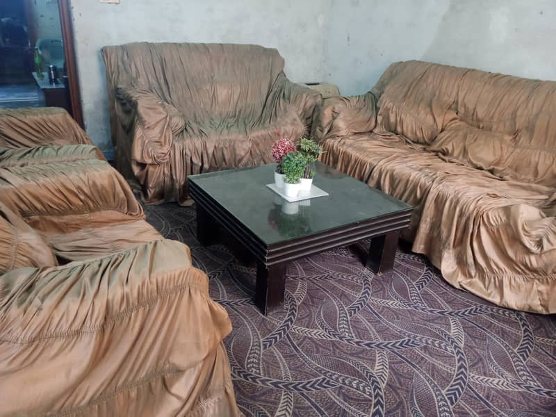 7 seater sofa set along with three tables (1 big table+2 small tables) 8