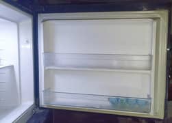 Hitachi no Frost refrigerator