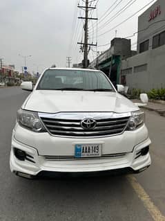 Toyota fortuner 2.7