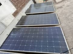4 pannels 345 and 8 pannels 260 watt