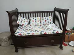 Baby cot (bed)