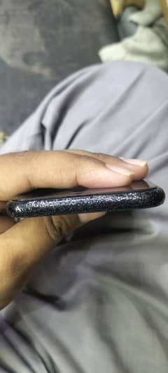 iphone 8 non PTA 256 GB.