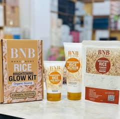 Rice Whitening And Glowing Facial Kit (BNB)