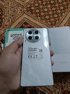 03204517750 call 256gb condition 10/9.5 with box charger